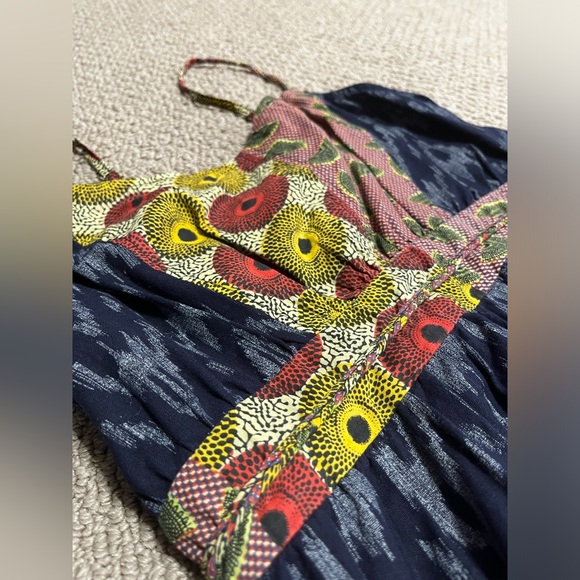 Element | Medium Mini Dress - Picture 3 of 9